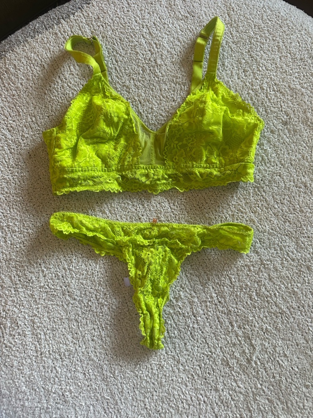 Fenty Neon Green Set